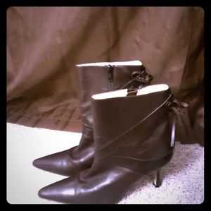 Manolo Blahnik women's Brown ankle boots